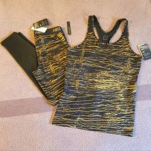 NWT NIKE SET Victory BaseLayer Leggings & Tank Top